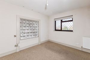 Photo 15- click for photo gallery